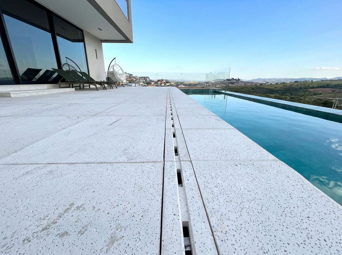 Piscina Bordas